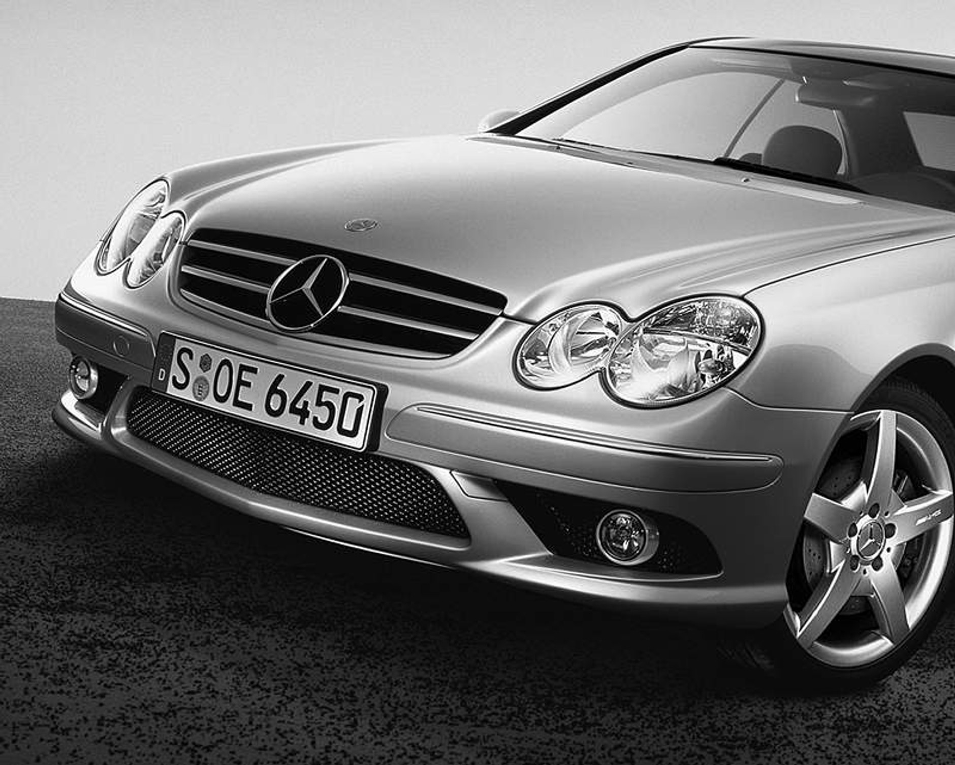 Nowy 8-cylindrowy silnik w Mercedesie-Benz CLK 500