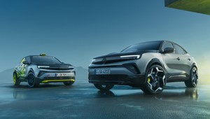Opel dotrzymał słowa o sportowej Mokce GSE. Mamy zdjęcia i pierwsze informacje