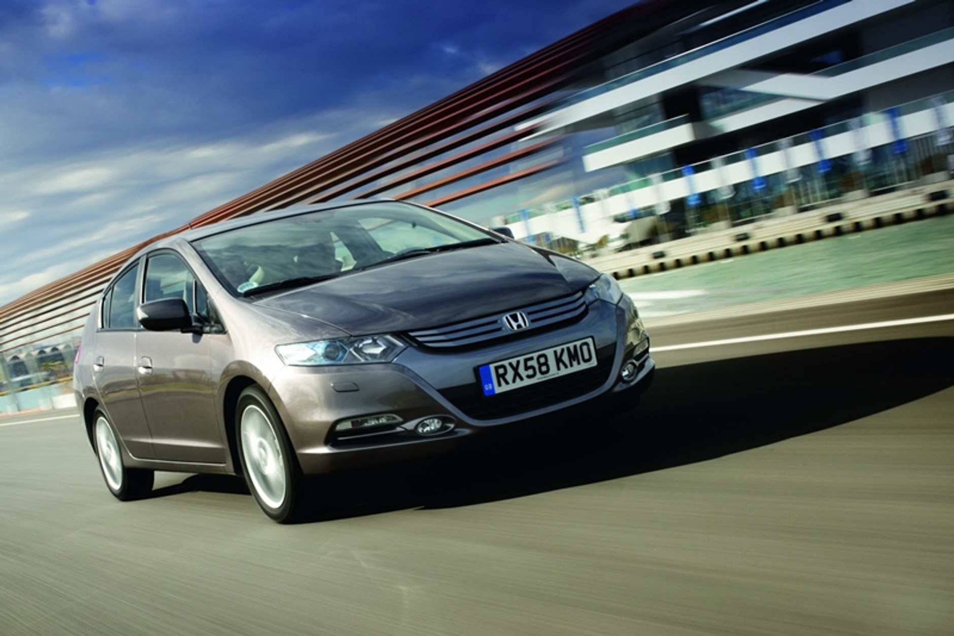 Honda Insight – było tak źle, że po roku już ją poprawiają
