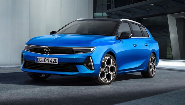 Nowy Opel Astra Sports Tourer – zgrabne kombi dla rodziny