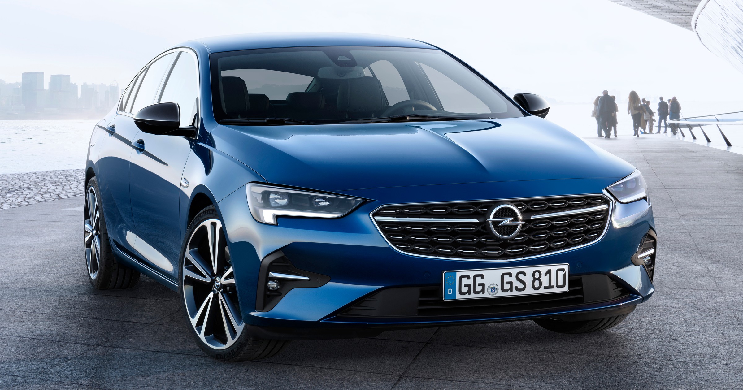 Opel Insignia po modernizacji – więcej elegancji w standardzie