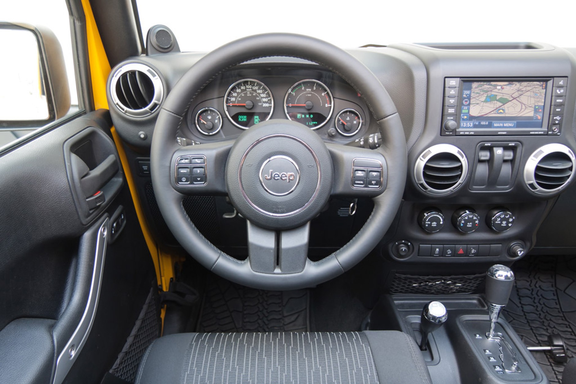 Jeep Wrangler 2.8 CRD Rubicon: twardziel z klasą