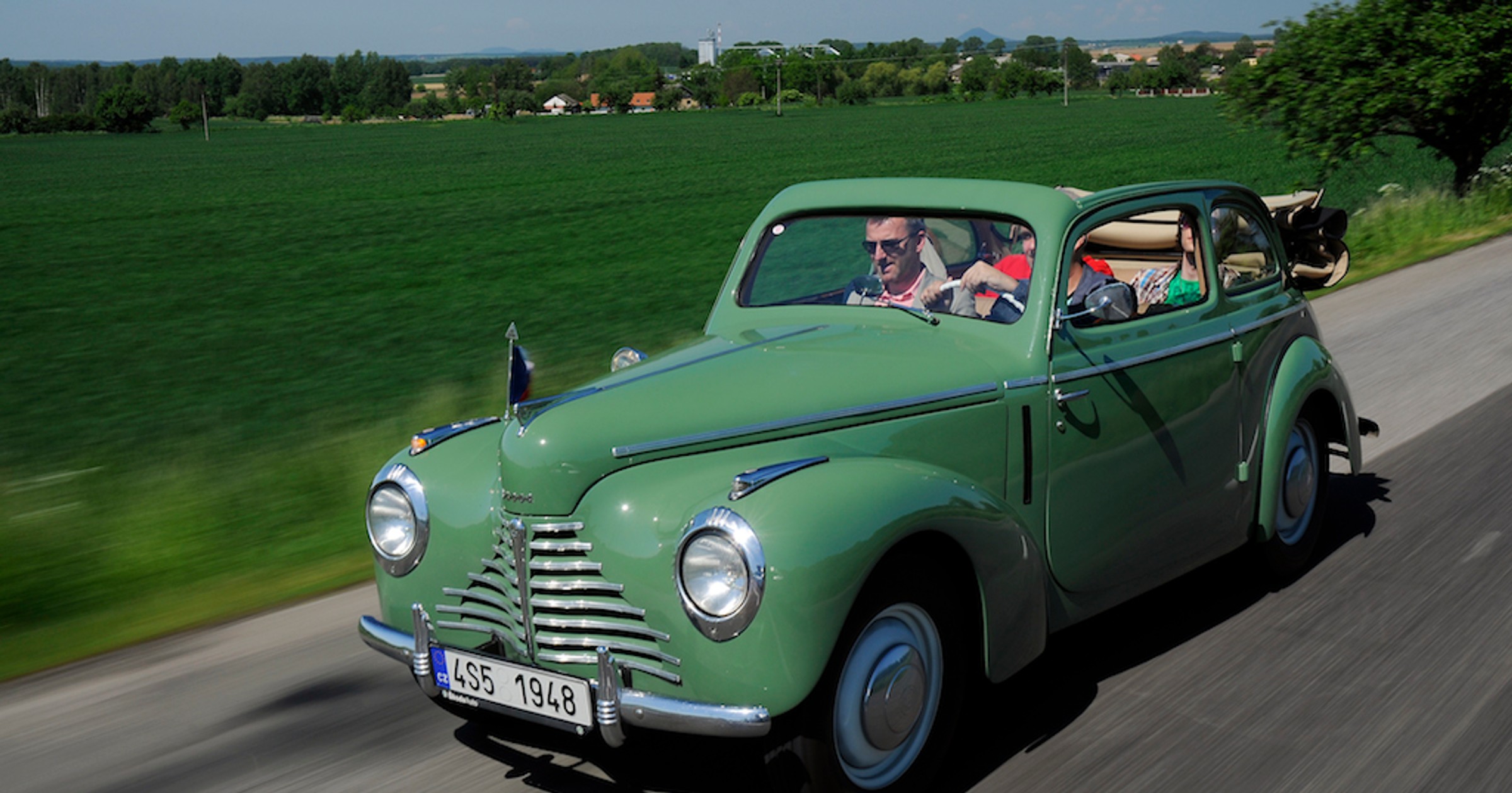 Skoda 1101/1102 Tudor półkabriolet