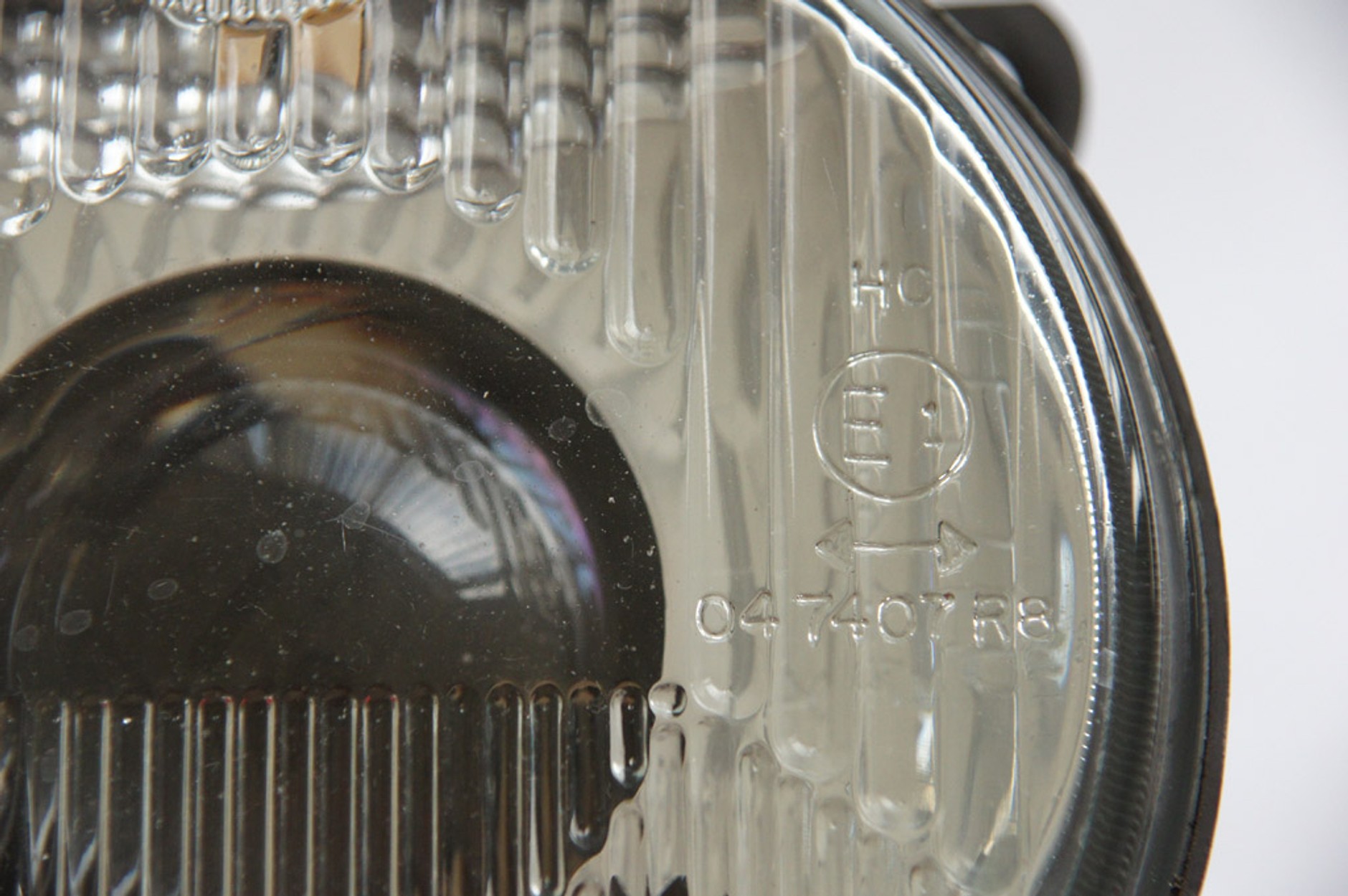 Ksenony, diody i neony: zobacz co możesz zamontować w aucie