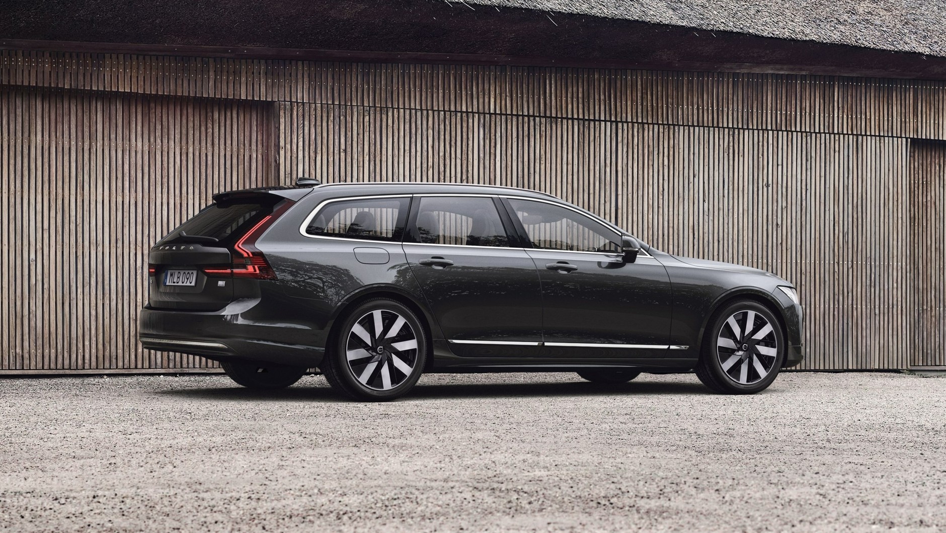 Volvo V90