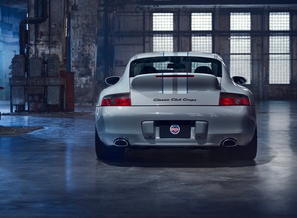 Wystawili na aukcję odrestaurowane Porsche 911. Rekordowa kwota