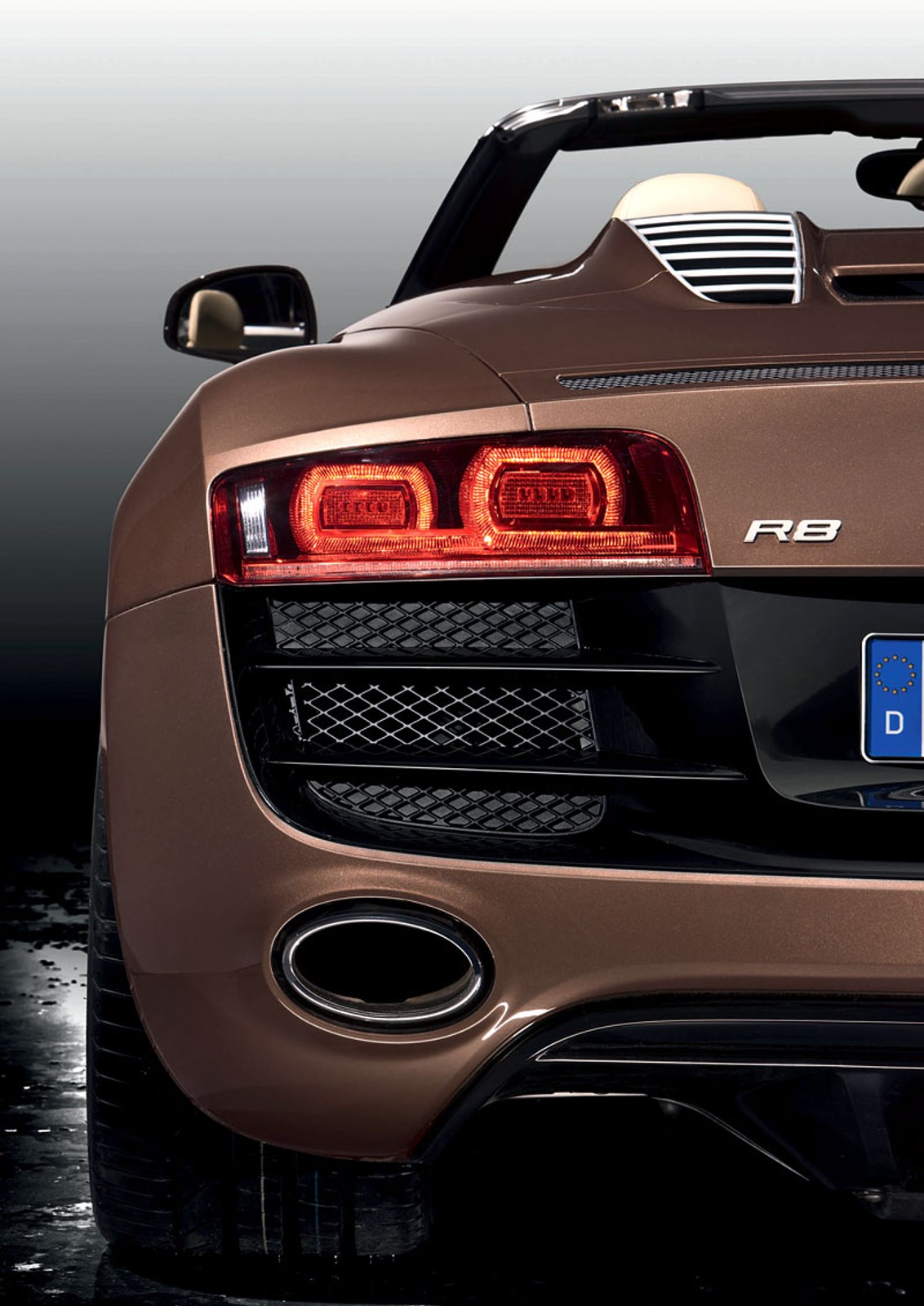 Audi R8 Spyder: V10 quattro inaczej