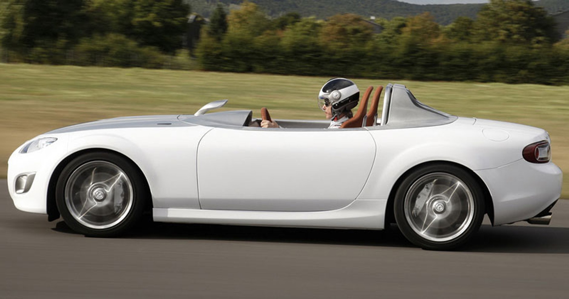 Mazda MX-5 Superlight: Speedster ke dvacátým narozeninám