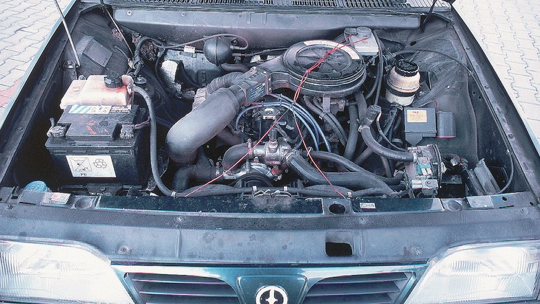 Lanos kontra Polonez