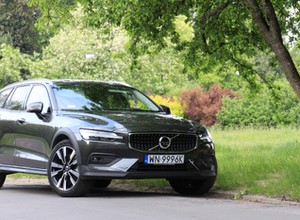 Volvo V60 Cross Country D4 AWD Polestar – wybielanie wizerunku | TEST