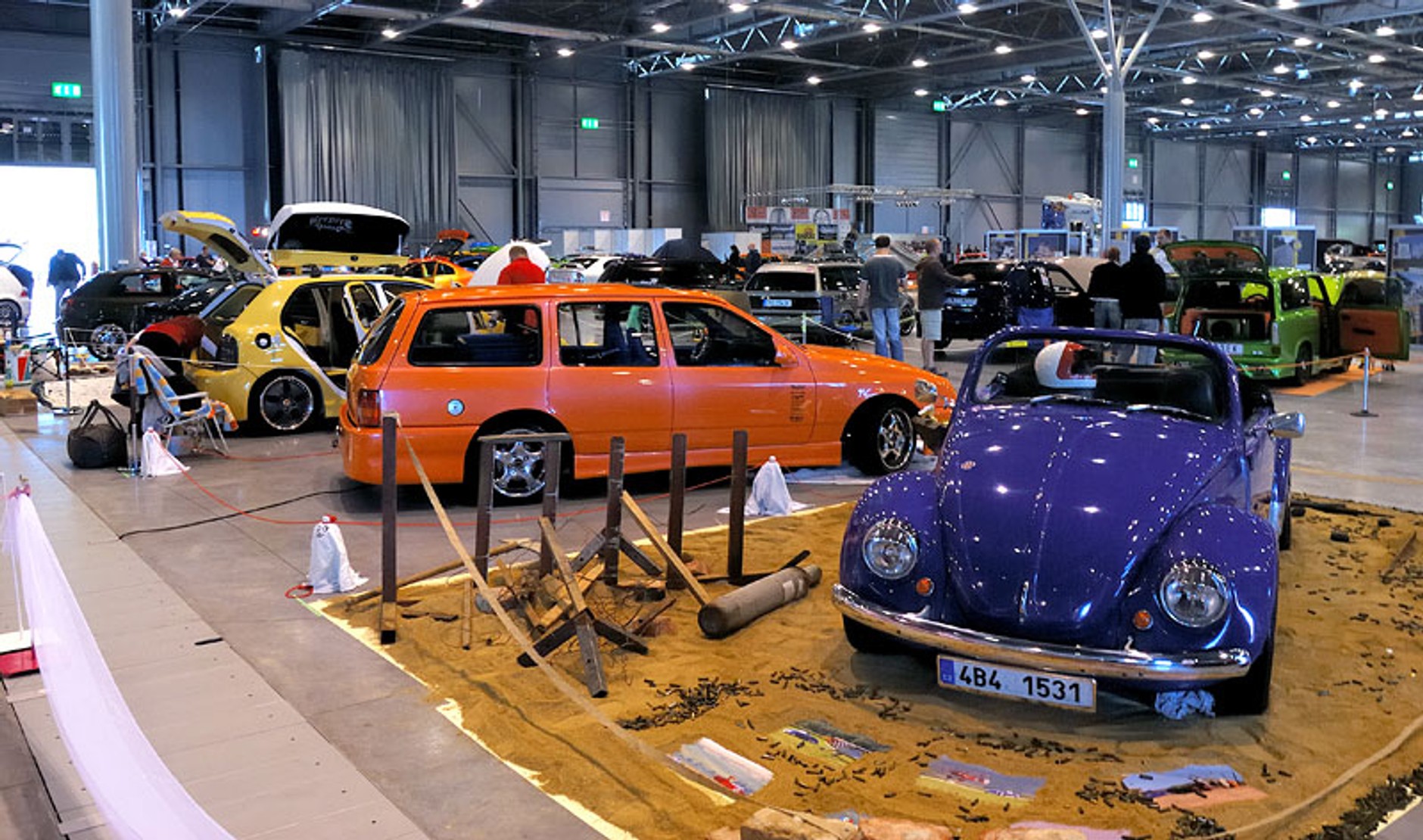 Tuning &amp; Custom Salon Brno 2009 (fotogaleria)