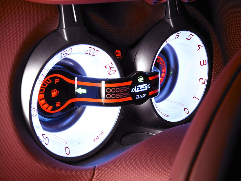 Genewa 2009: Nissan Qazana – terenowa żaba