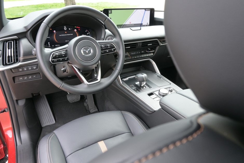 Mazda CX-60 2025