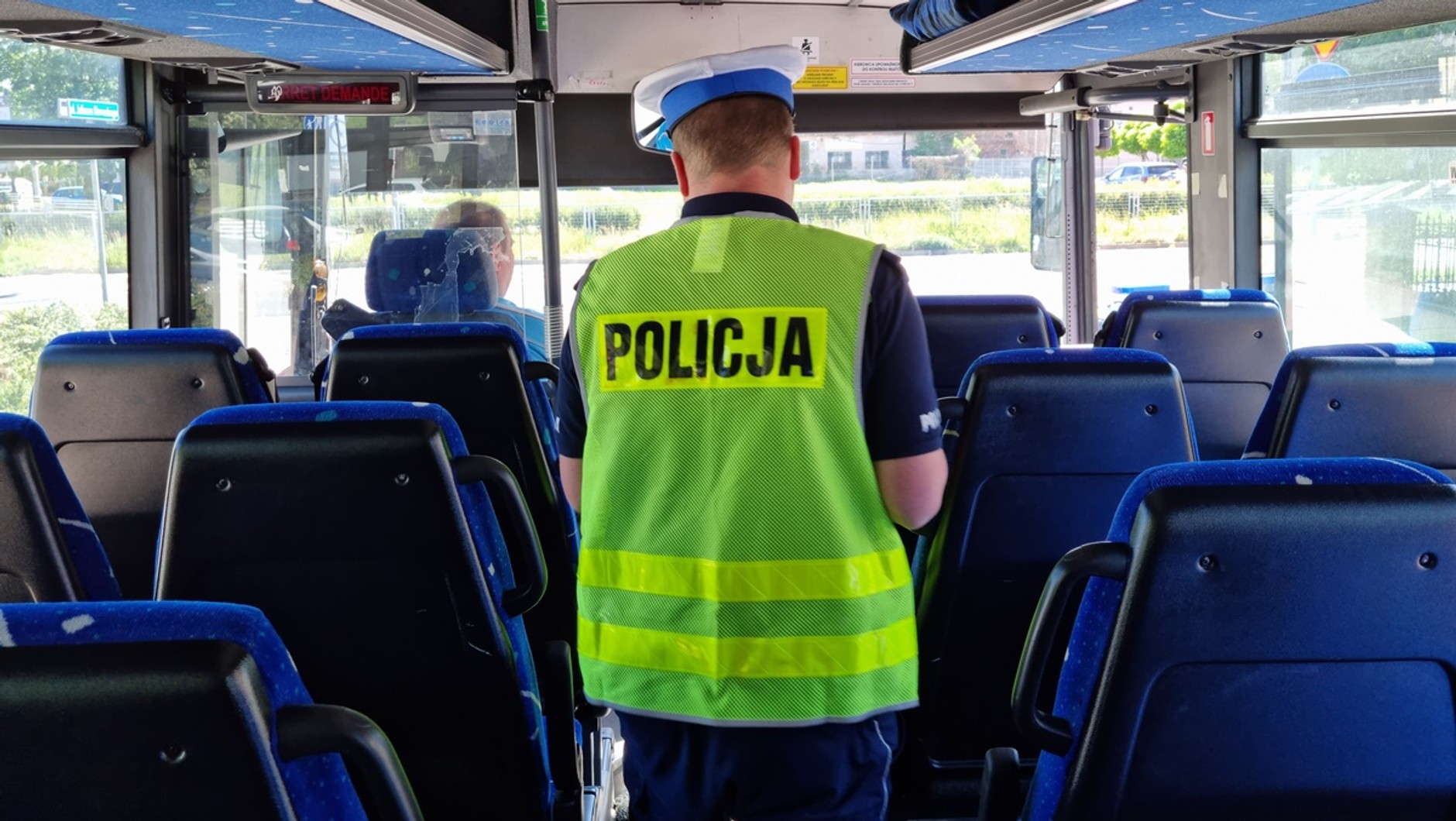 Kontrole autokarów przed wycieczkami prowadzą też inne służby