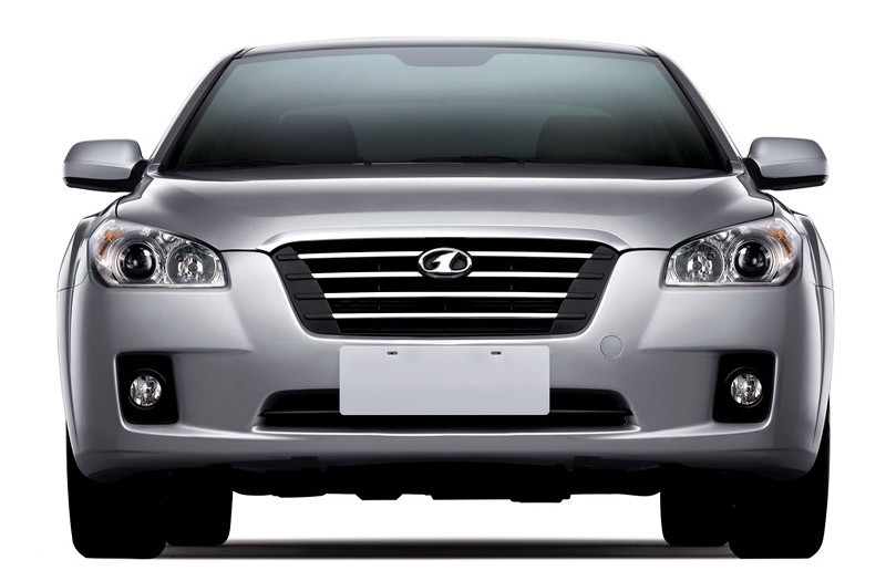 Besturn B50: chińskie wcielenie Mazdy 6