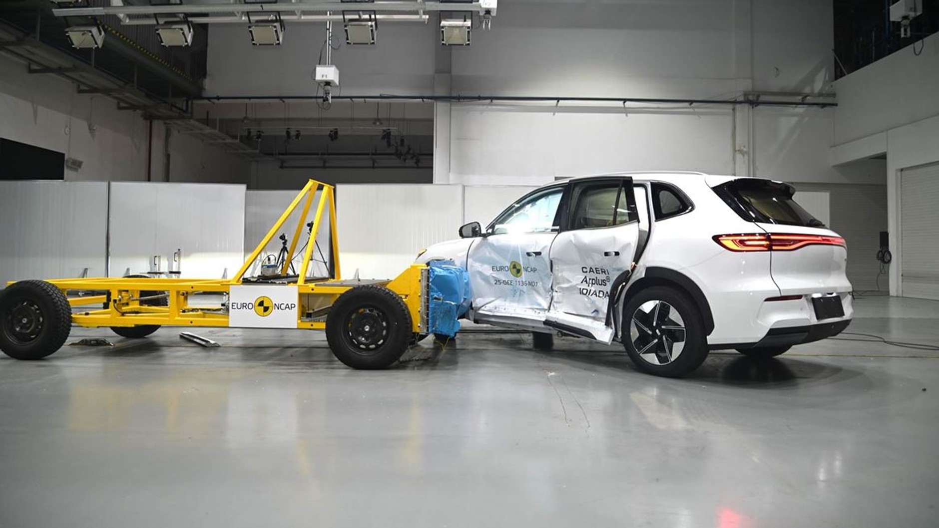 Crash test: Geely EX5 (2025)