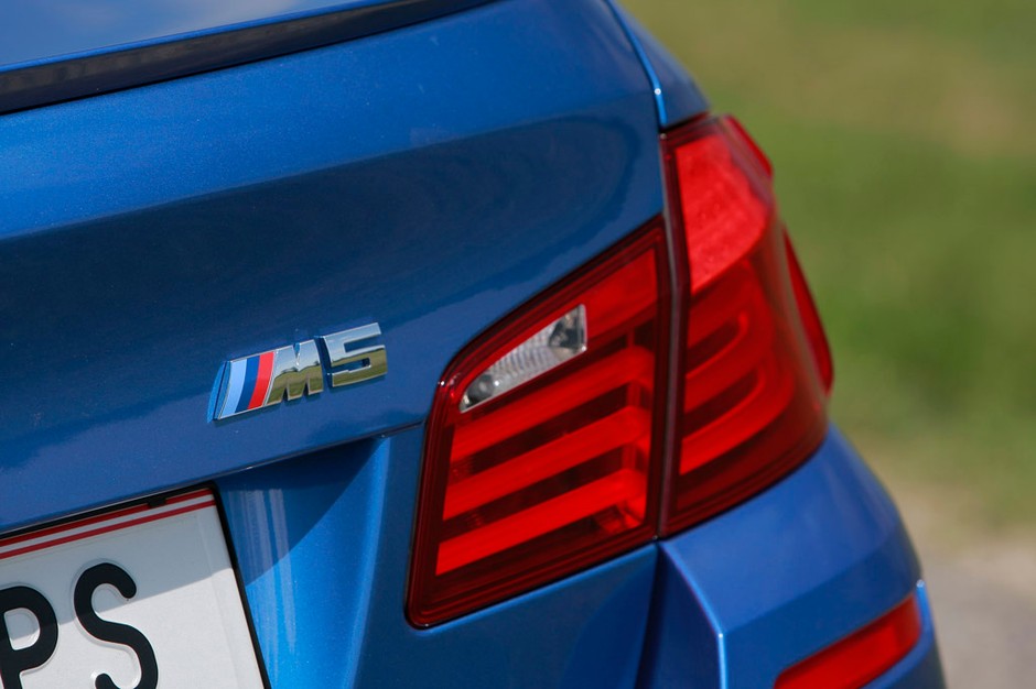 BMW M5: wirtuoz driftu i nie tylko