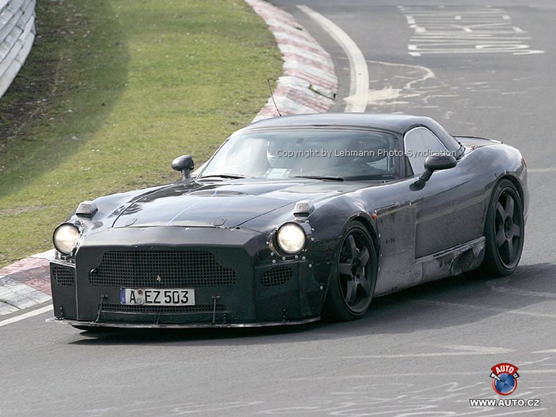 Zdjęcia szpiegowskie: Mercedes-Benz SLC nadal pod okryciem Vipera