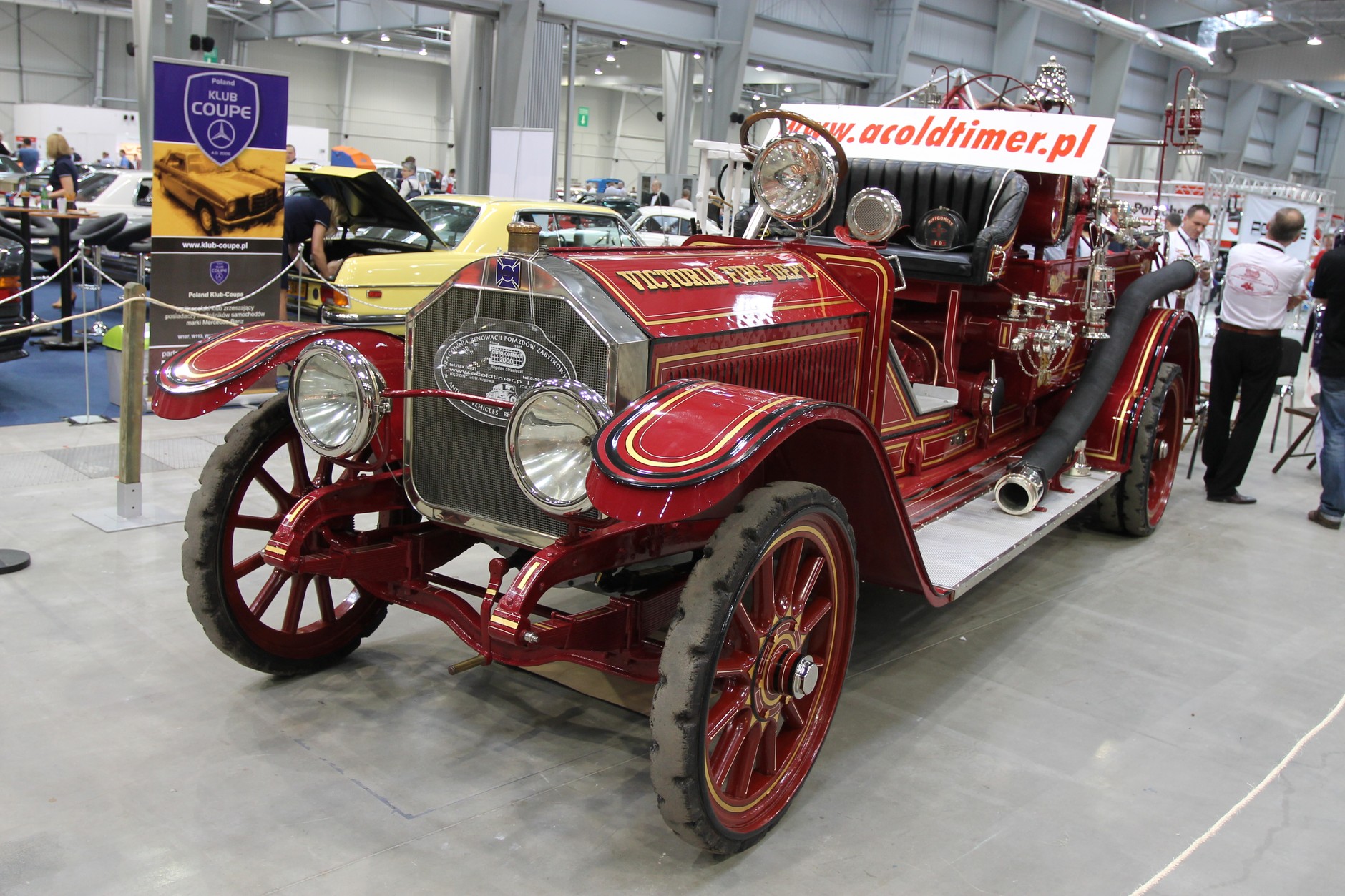 Auto Nostalgia 2013
