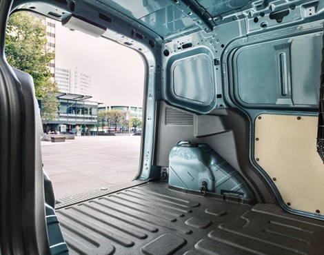 Ford Transit Courier 1 generacja 2018 rok