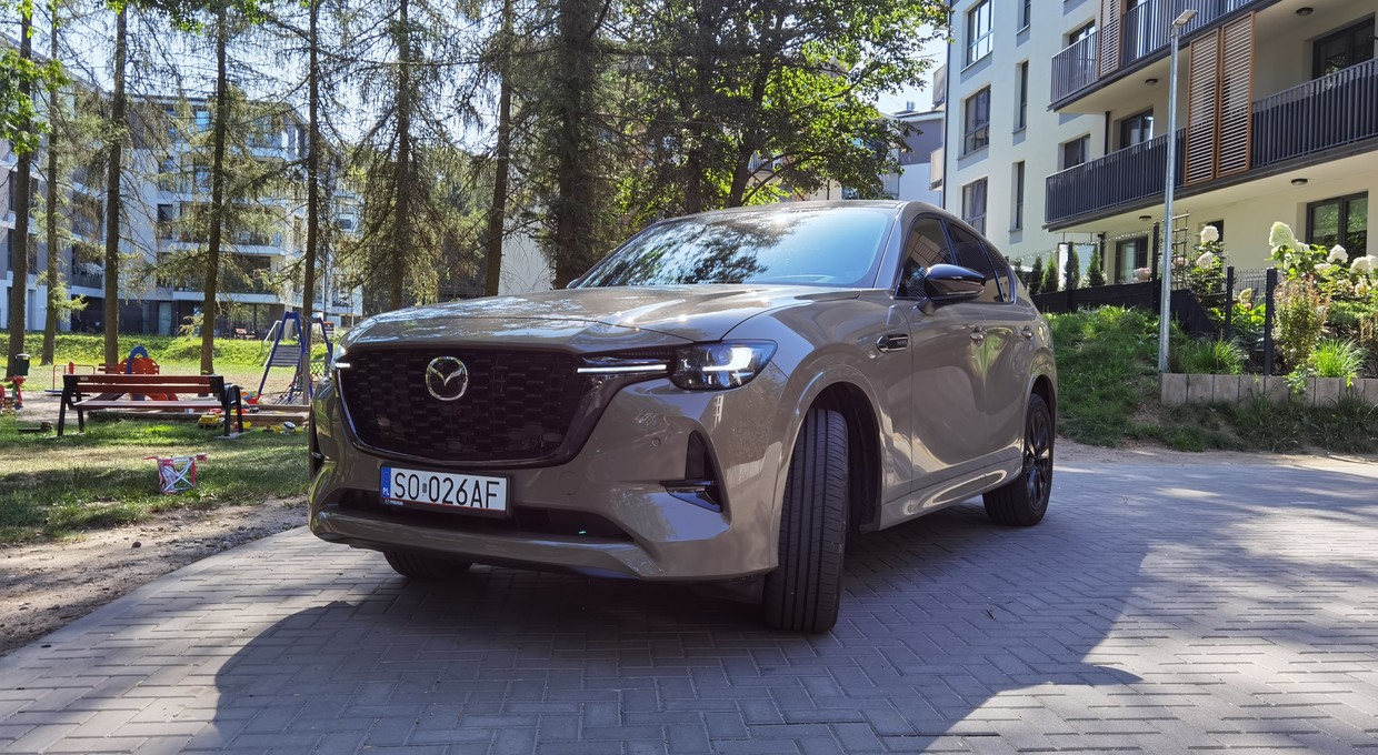 Jeździłem 10 dni Mazdą CX-60 3.3 e-Skyactiv D. Udało mi się w niej znaleźć tylko jedną prawdziwą wadę