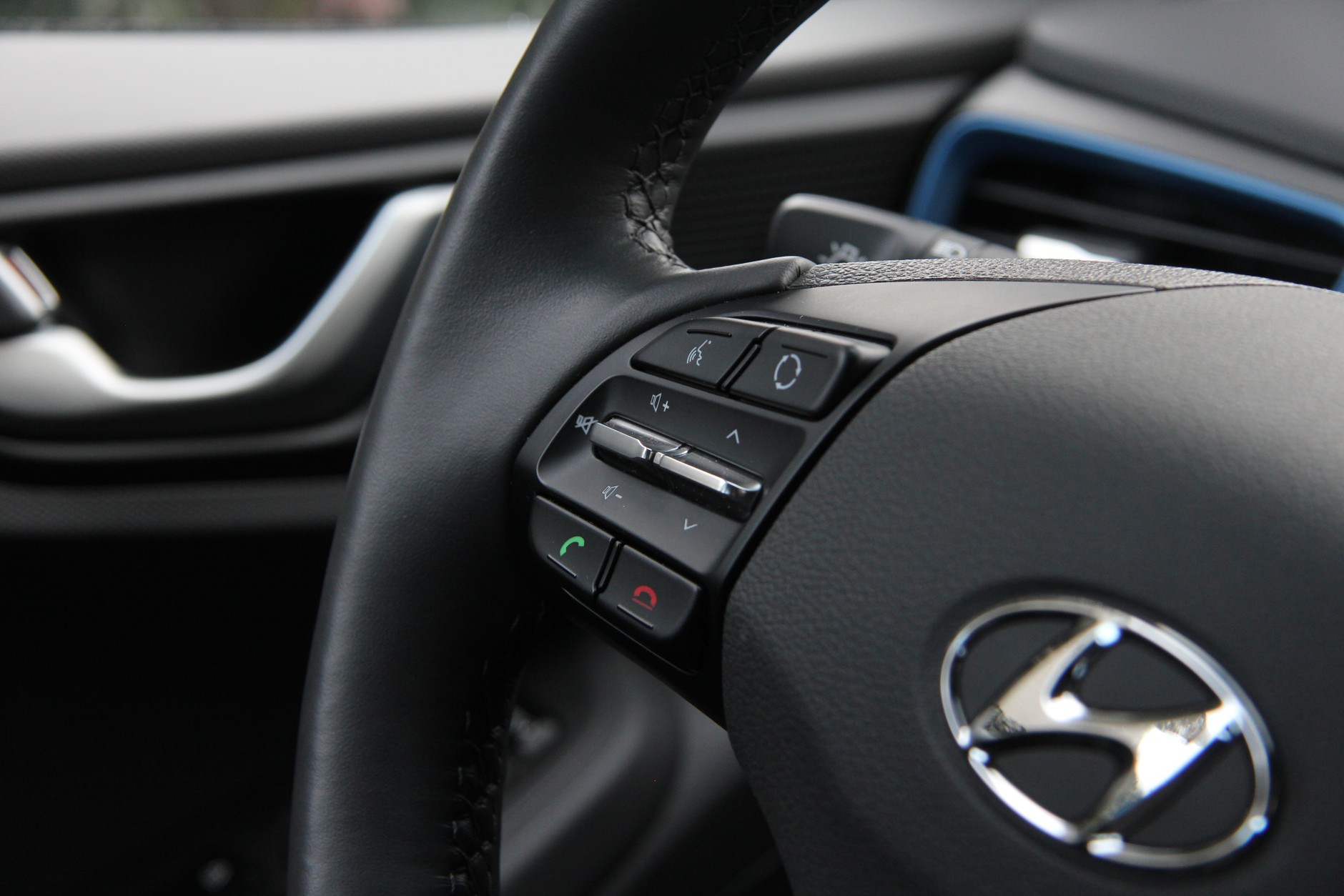 Hyundai Ioniq Hybrid