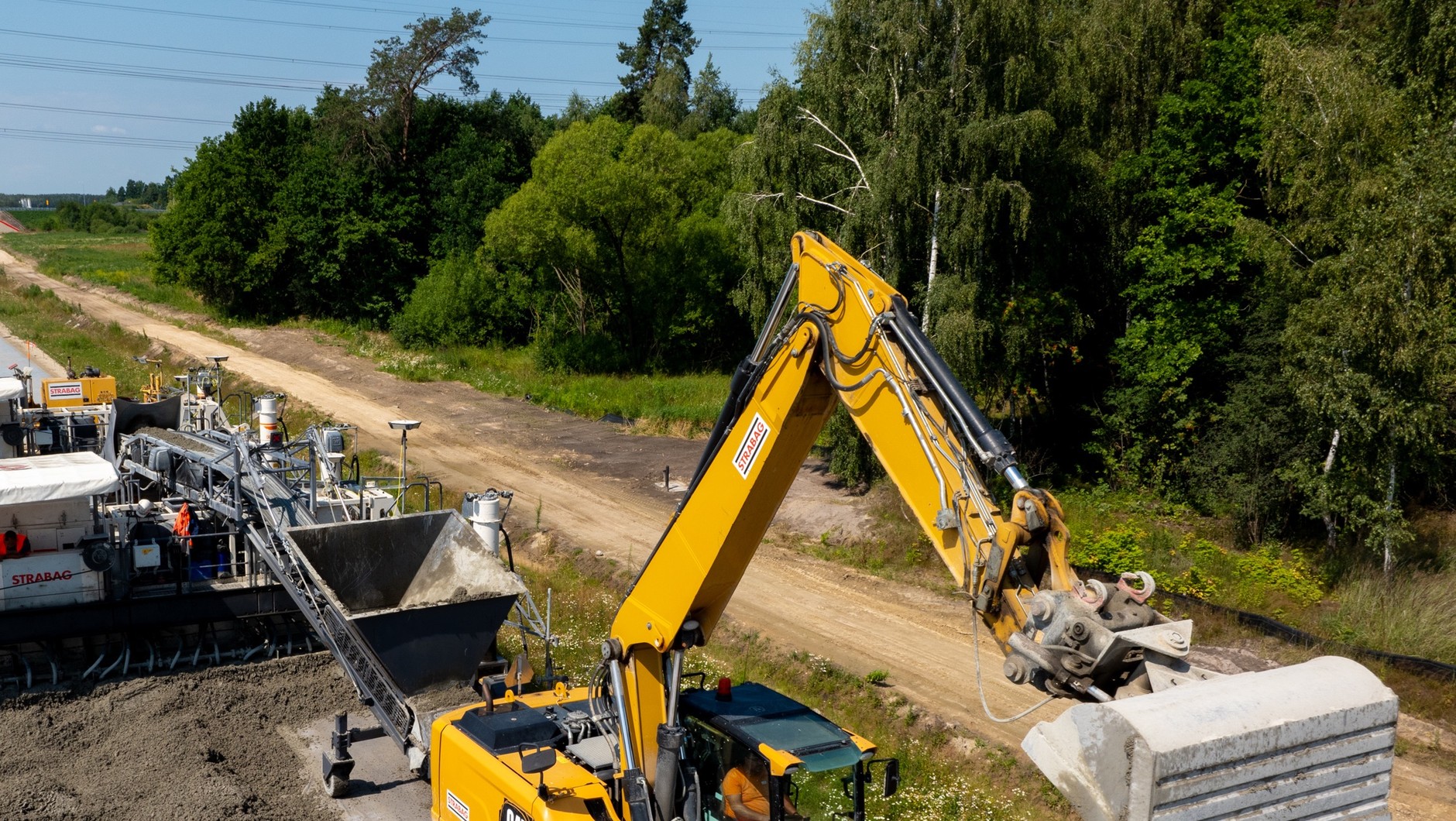 Technologia budowy nawierzchni z betonu cementowego MILKY WAY 2.0