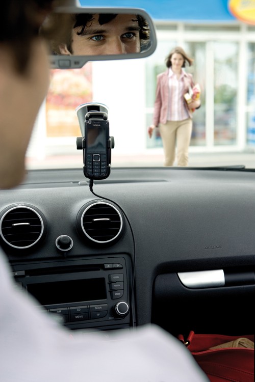 Szukamy najlepszego zestawu Bluetooth - Drogie gadanie