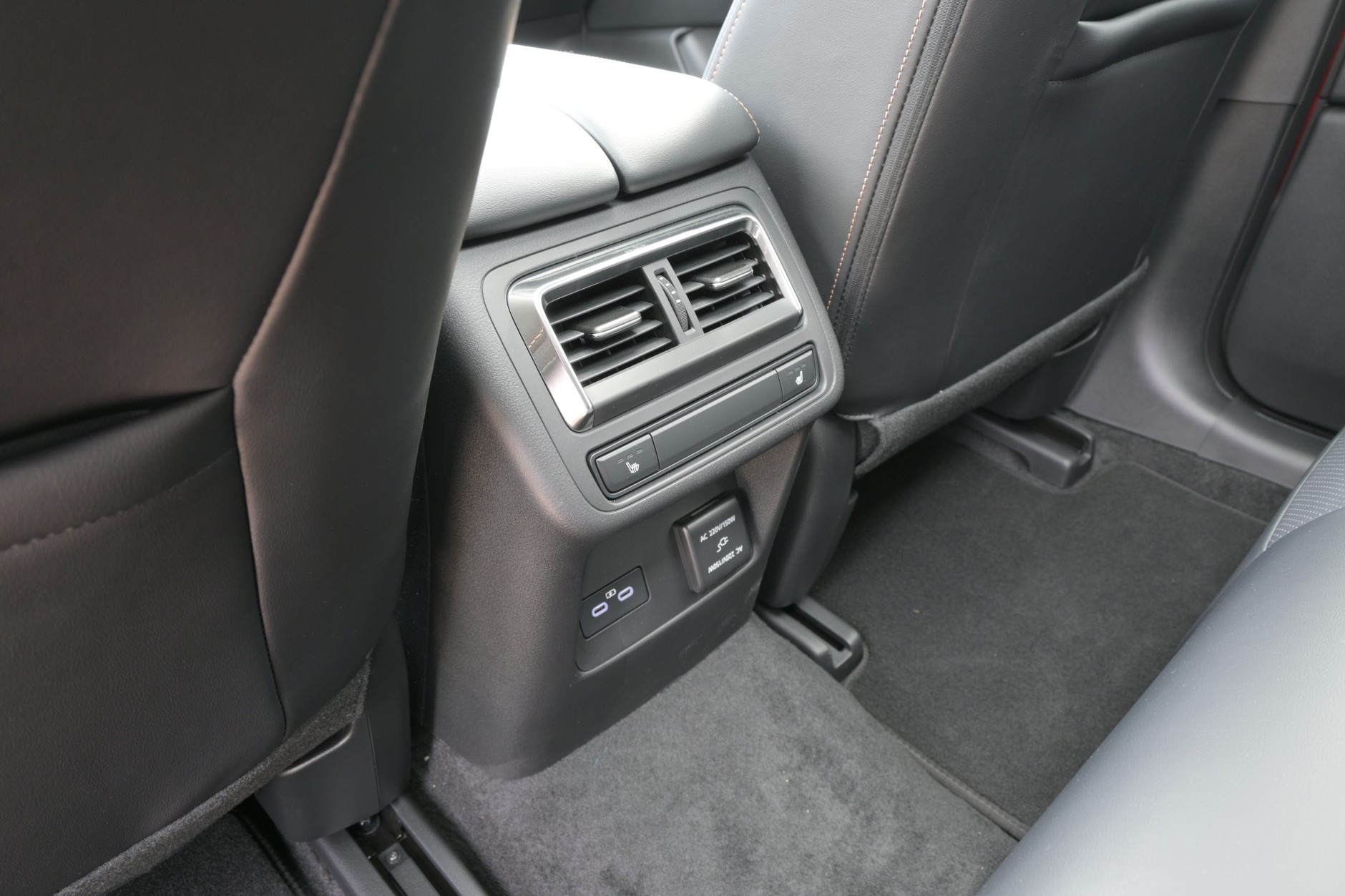 Mazda CX-60 2025
