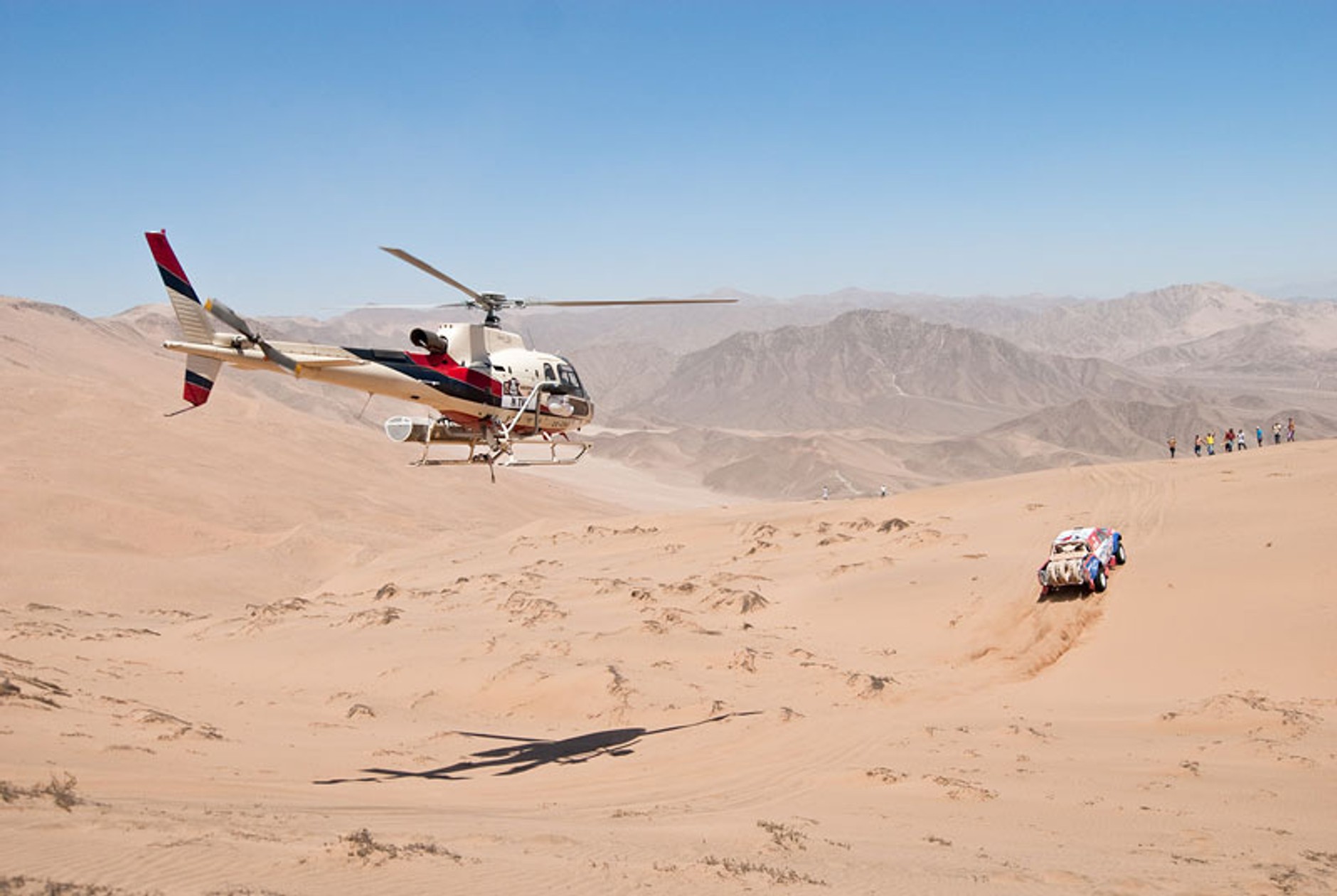 Rajd Dakar 2010: Przygoński goni najlepszych, pech Hołowczyca (9. etap na żywo, wyniki, foto)