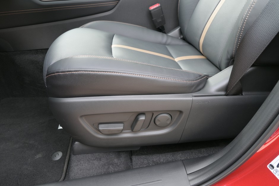 Mazda CX-60 2025