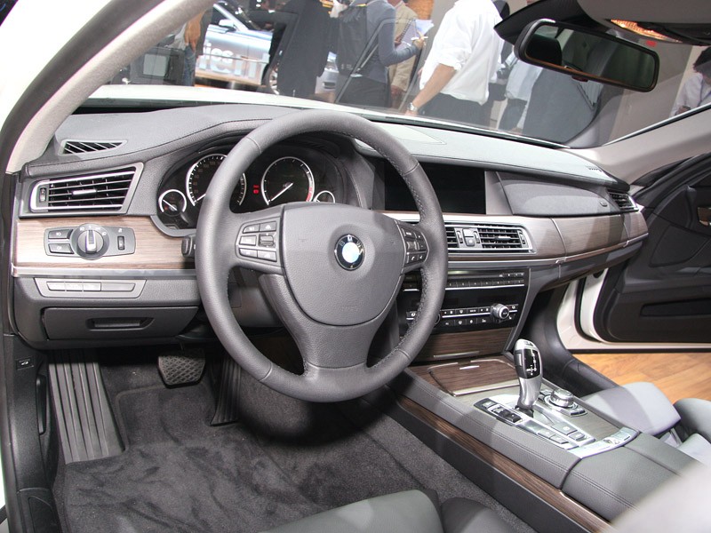 Paryż 2008: BMW serii 7 – pierwsze wrażenia