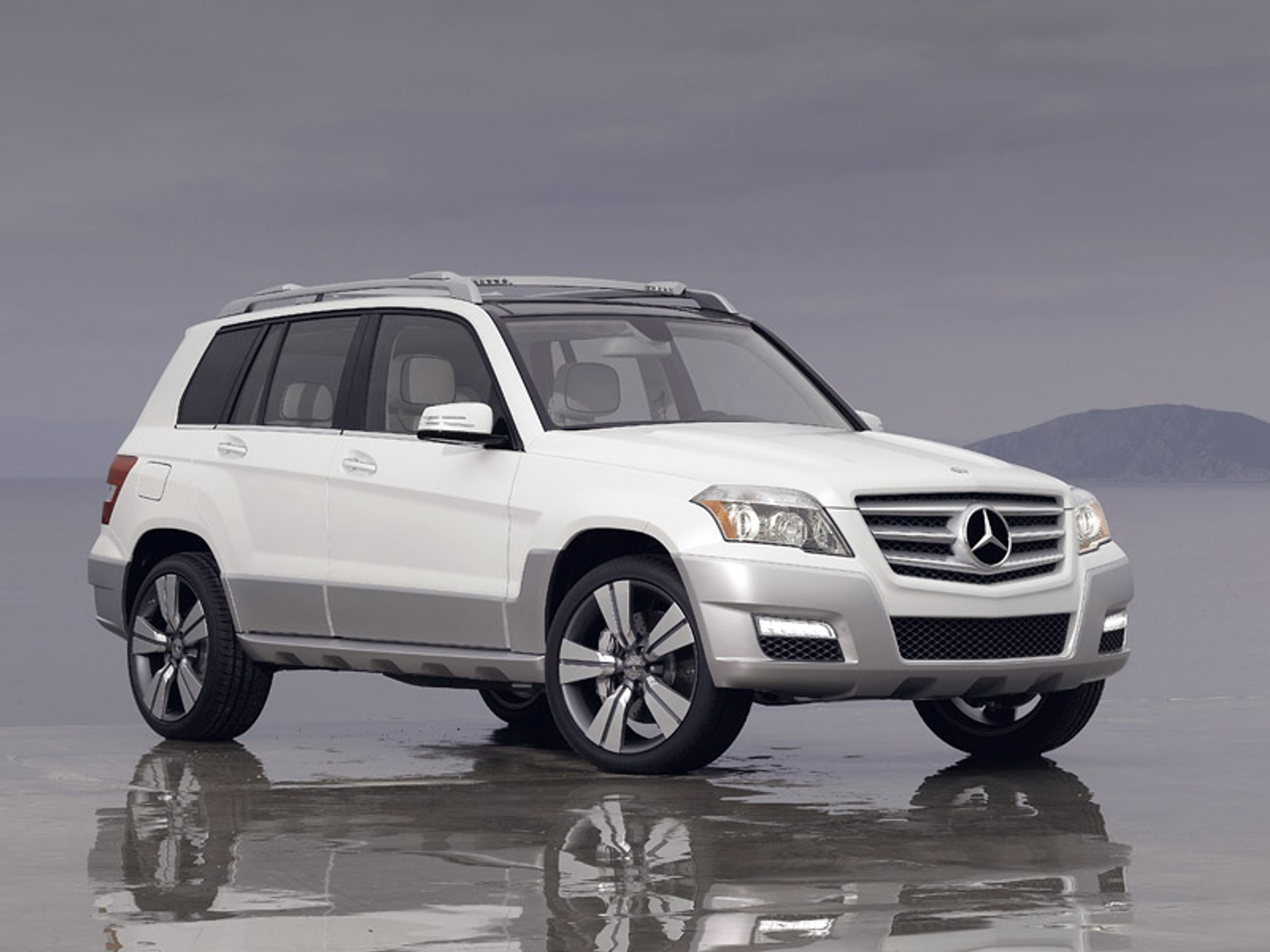 Mercedes-Benz Vision GLK FREESIDE: pierwsze zdjęcia i oficjalne informacje