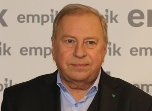 Jerzy Stuhr może usłyszeć nowe zarzuty. Prokuratura analizuje zdarzenie z Krakowa