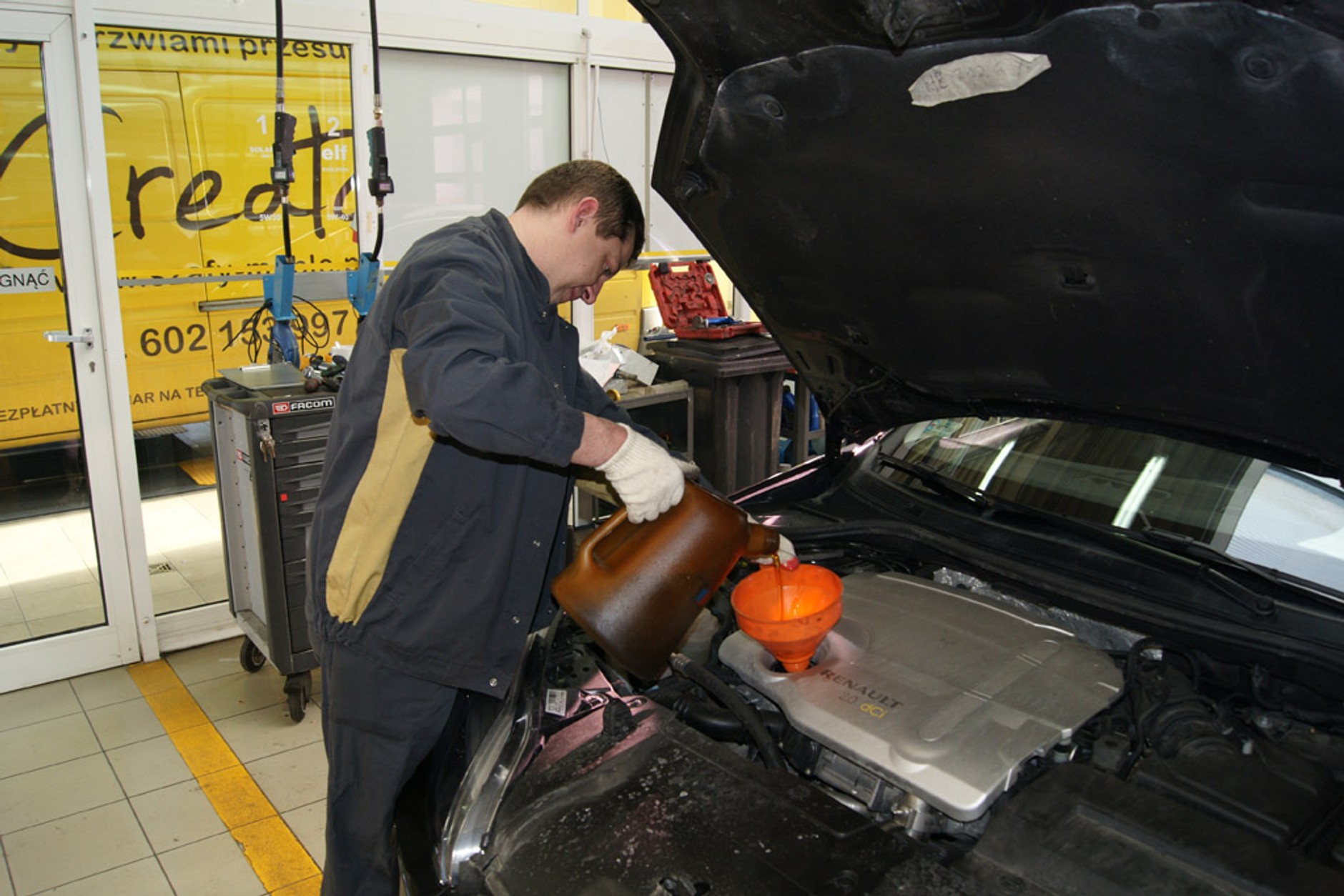 Renault Laguna 2.0 dCi: nie zwalnia tempa