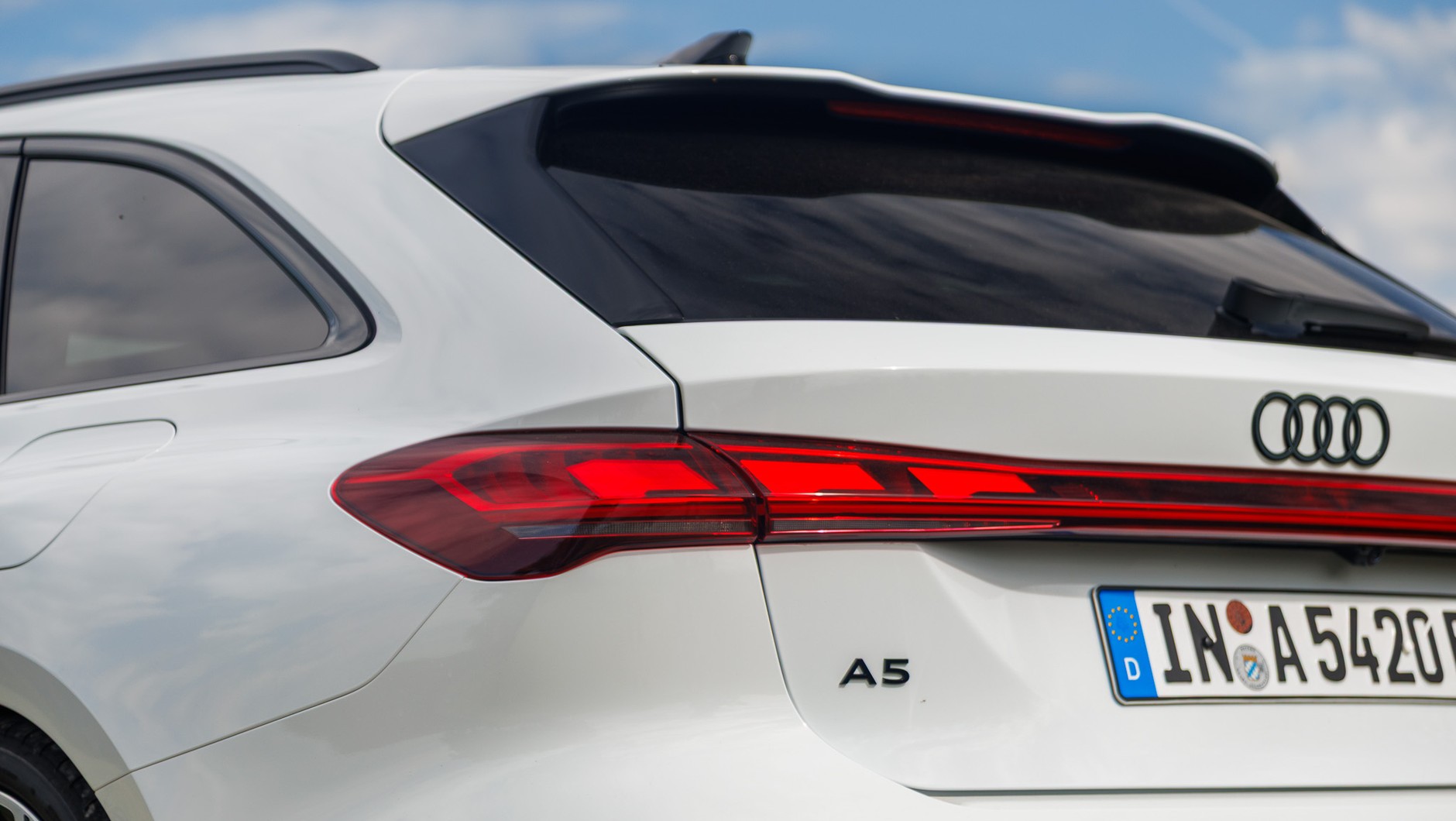 Audi A5 Avant e-hybrid
