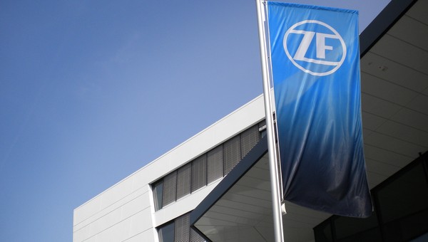 ZF Friedrichshafen przygotowuje drastyczne cięcia kosztów. Firma zwolni 14 tys. pracowników