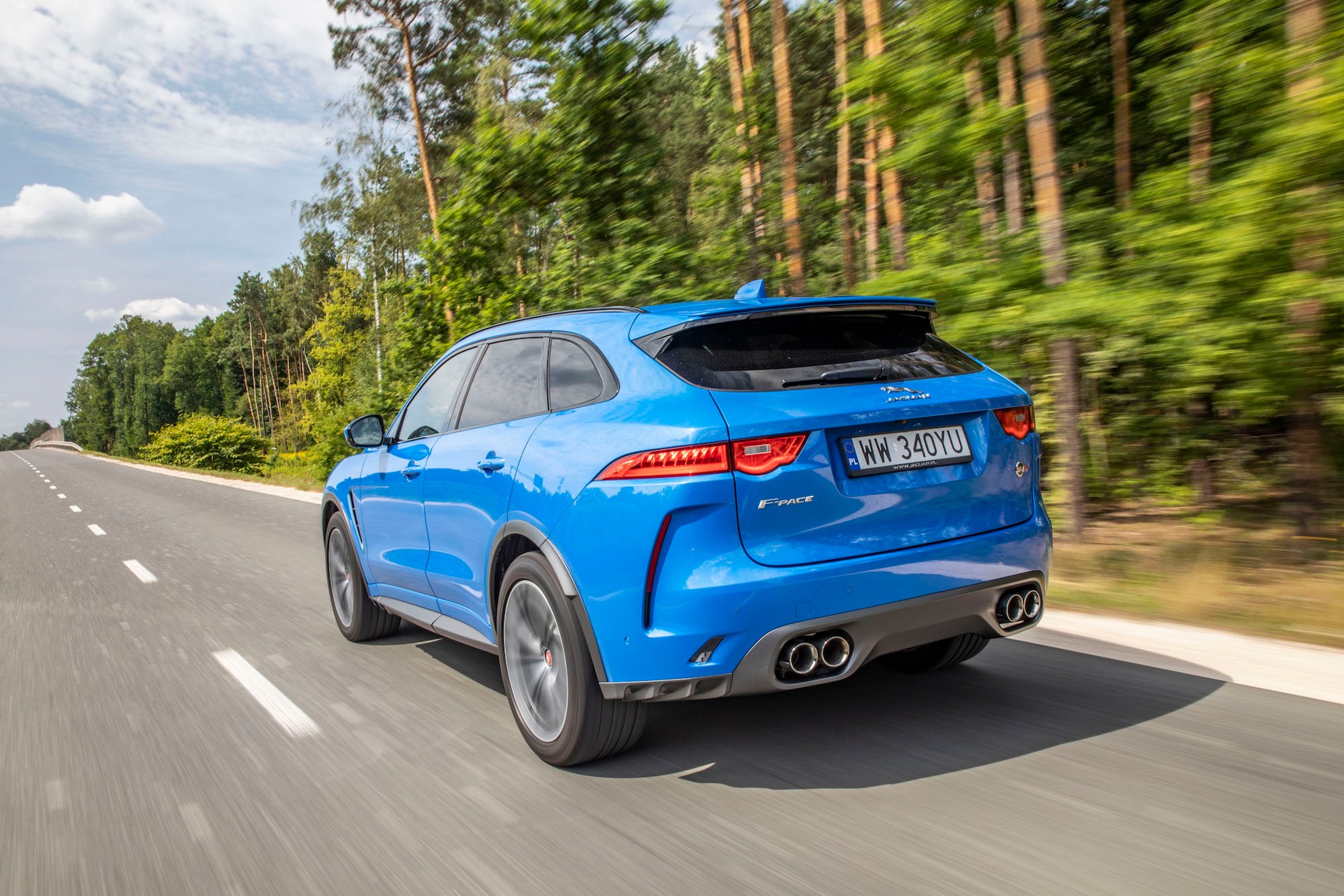 Jaguar F-Pace SVR