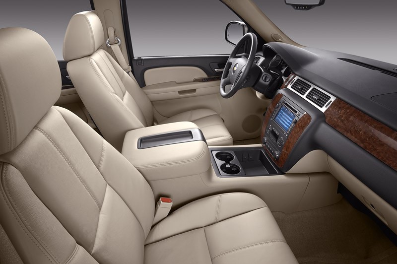 Escalade dla mas: Chevy Tahoe 6,2 V8 (283 kW/385 KM)