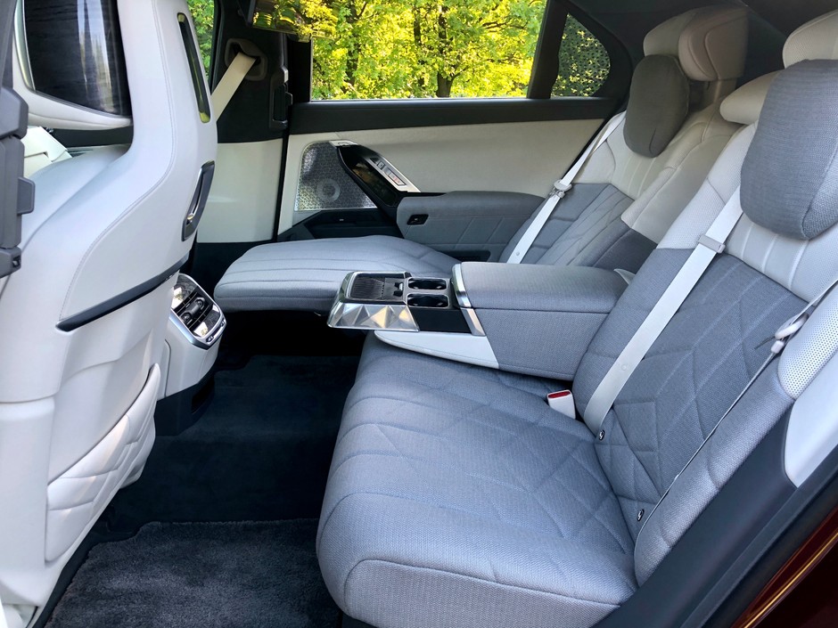 Nowe BMW 740d (G70)
