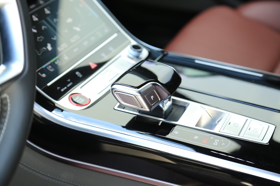 Audi S8