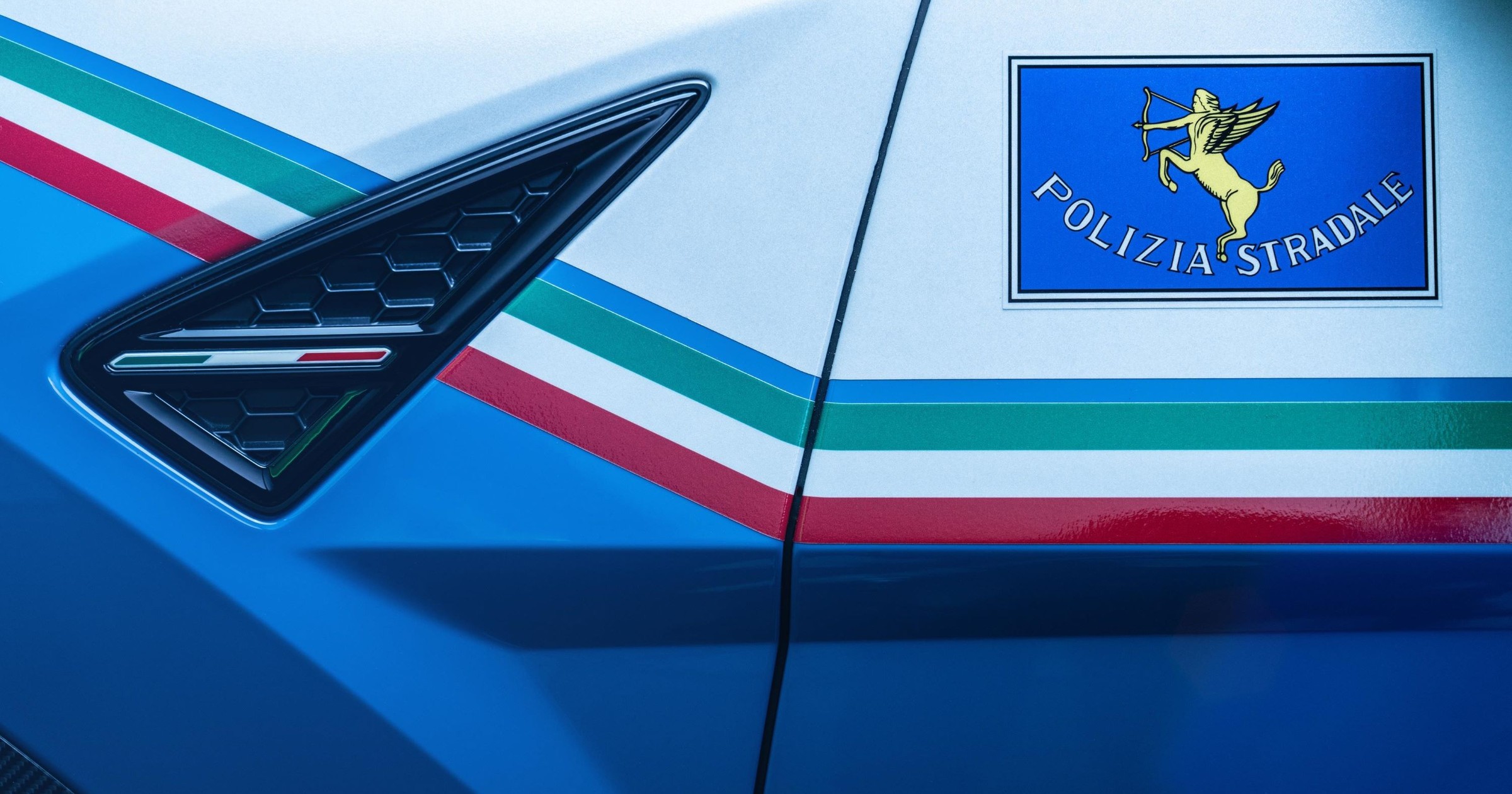 Policyjne Lamborghini Urus Performante