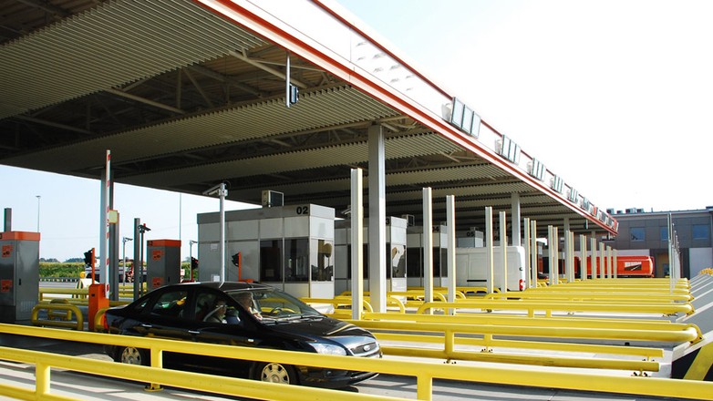 Jak szybko zapłacić za autostradę? ViaAuto bez tajemnic