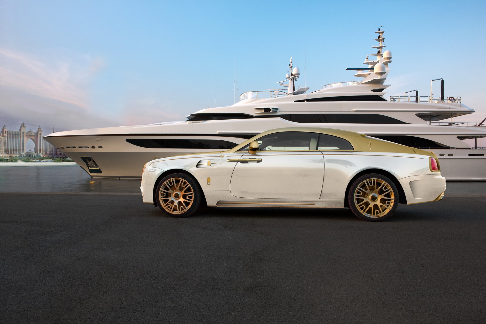 Mansory Wright palm Edition 999