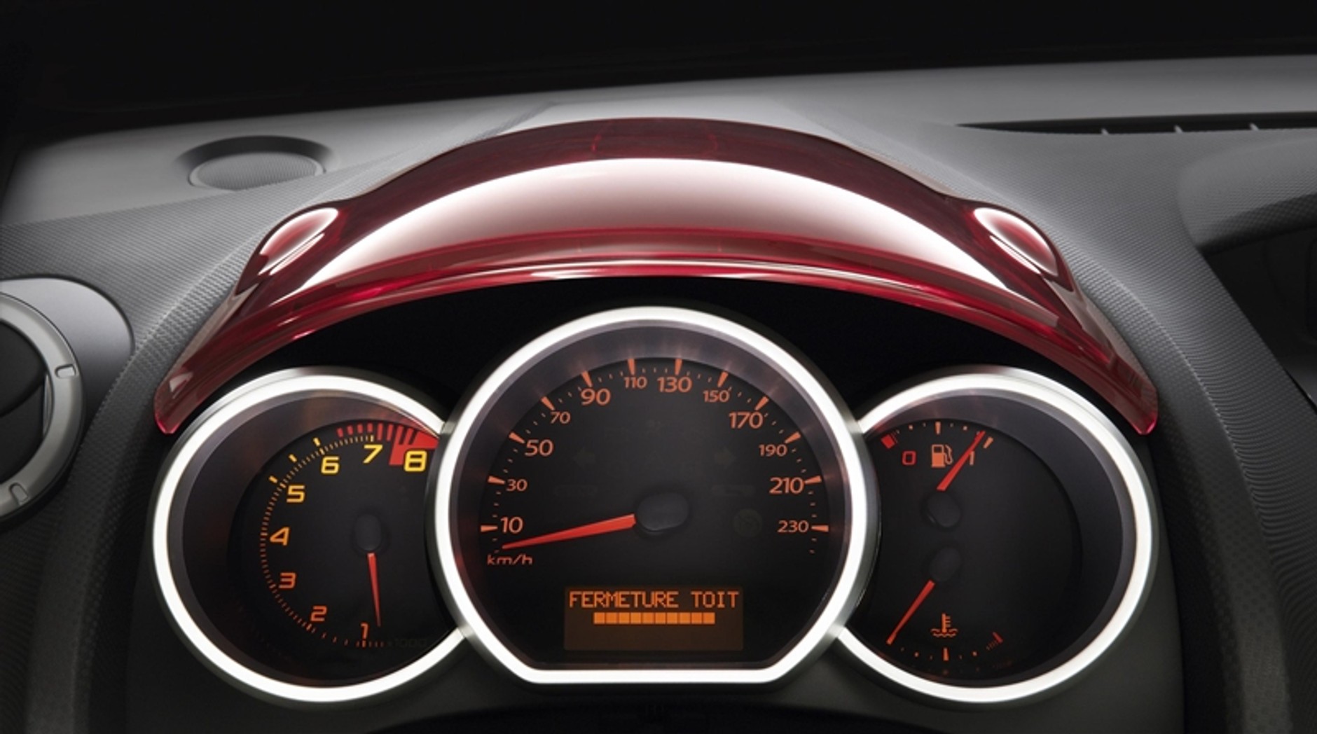 Renault Wind – z pięknem trzeba obcować