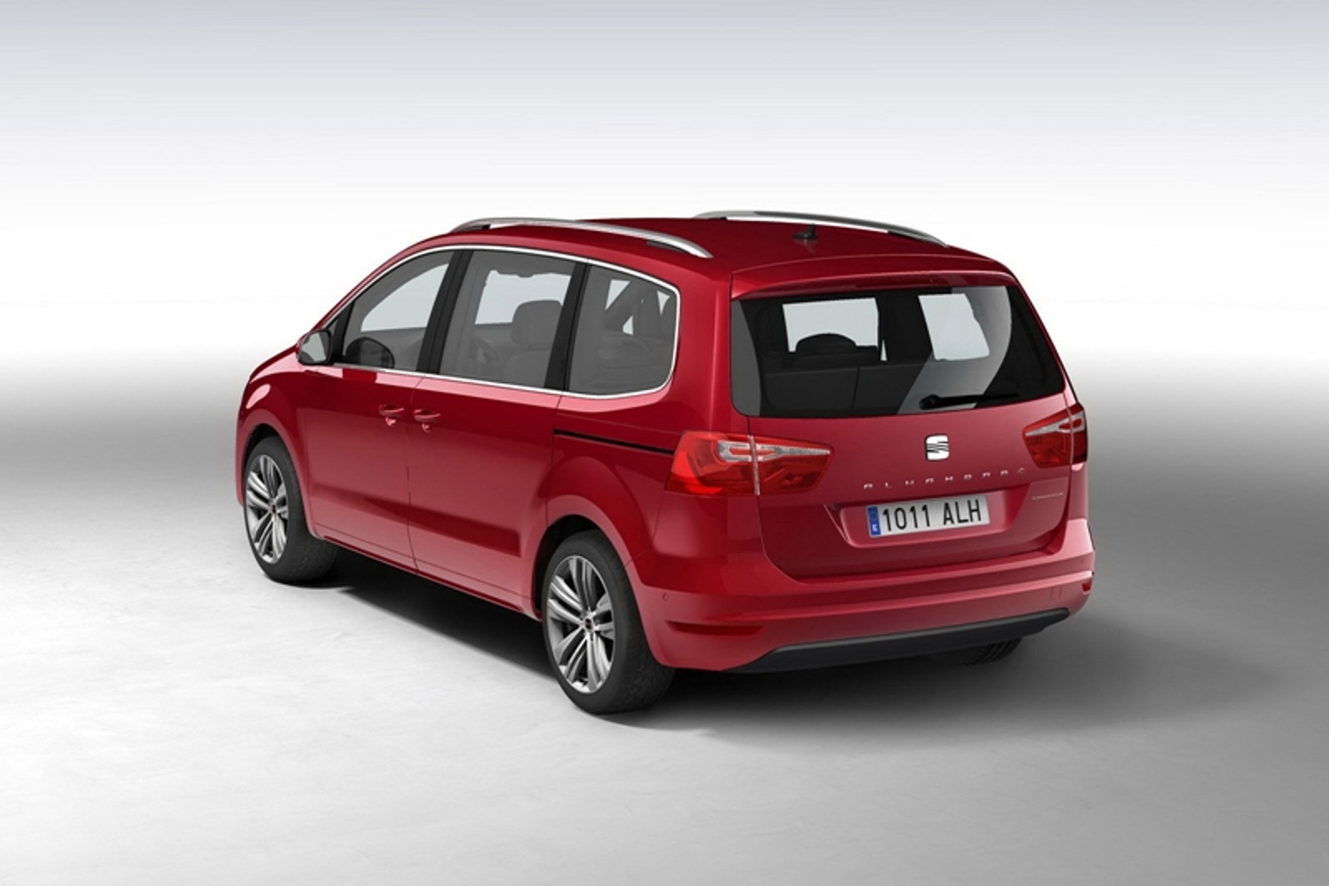 Seat Alhambra 4x4 – więcej napędzanych kół oznacza mniej miejsca wewnątrz