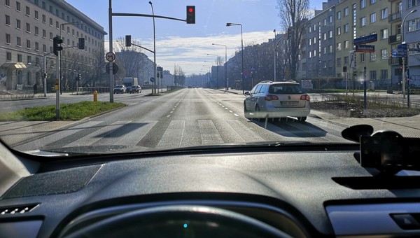 Koronawirus a korki na drogach w Polsce
