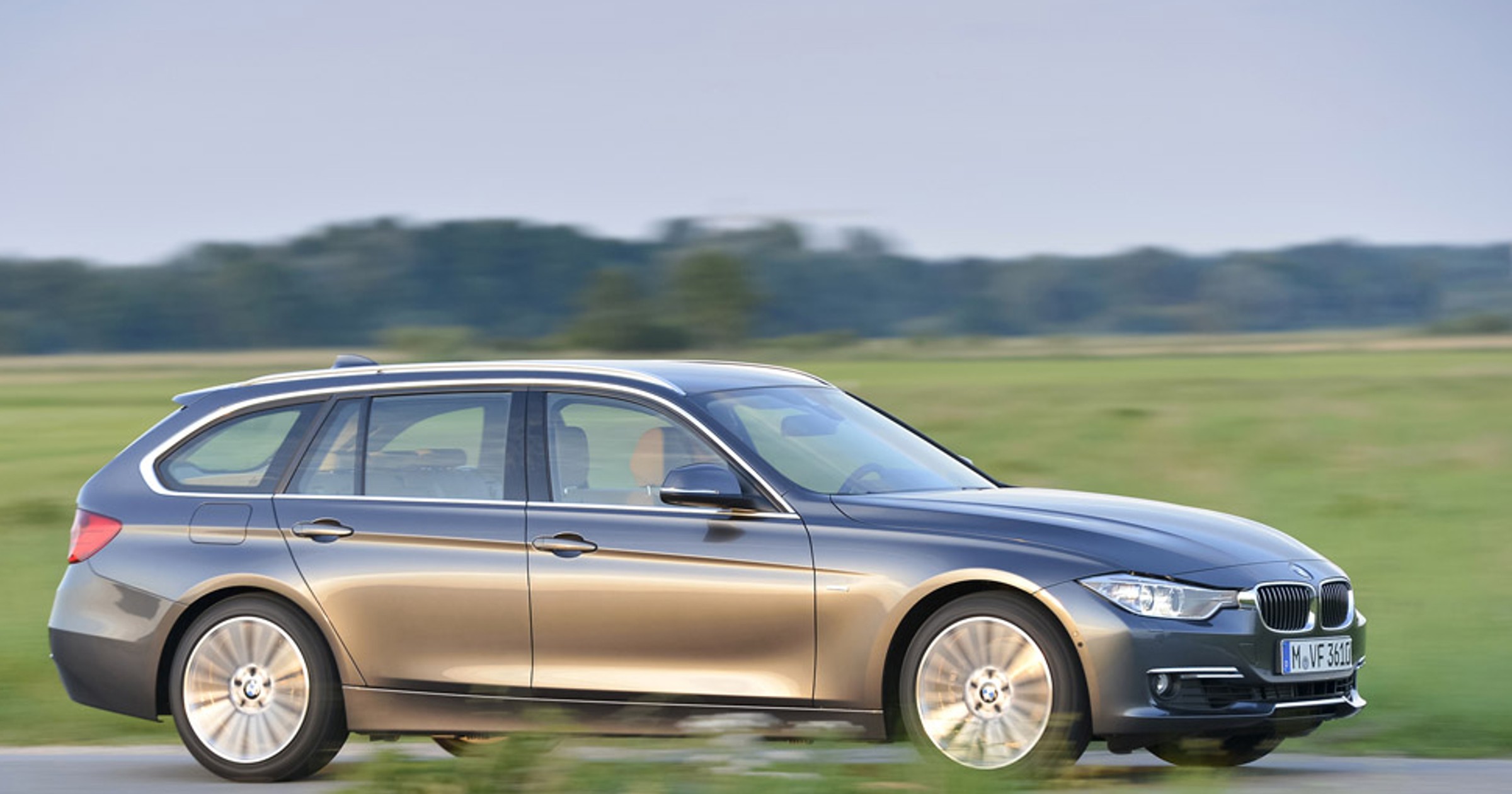 BMW 330d Touring: praktyczne i rodzinne