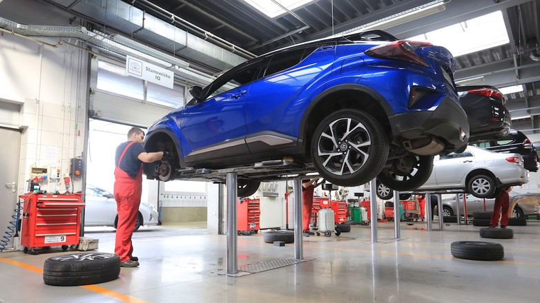 Toyota C-HR Hybrid - test długodystansowy