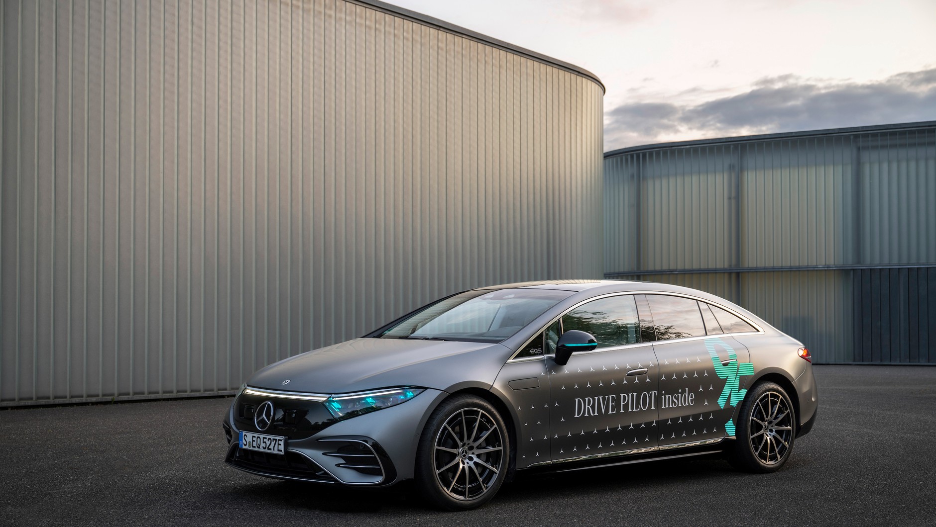 Mercedes Drive Pilot